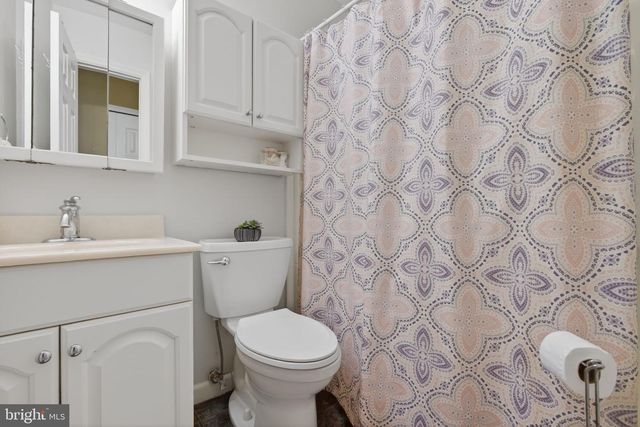 91 CARLTON AVE, Marlton, NJ 08053