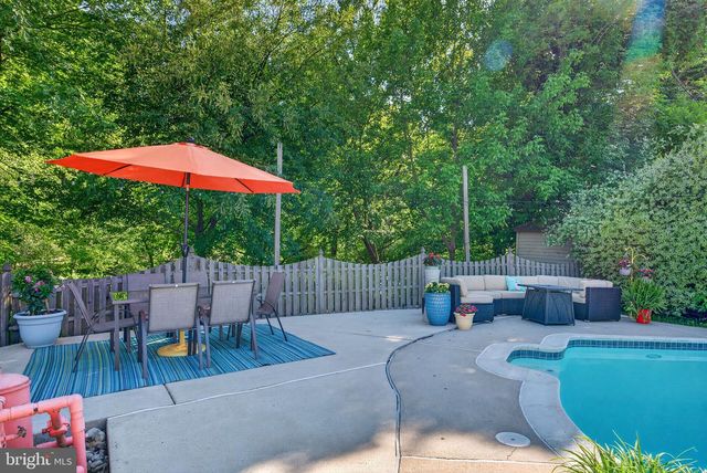 91 CARLTON AVE, Marlton, NJ 08053