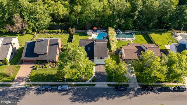91 CARLTON AVE, Marlton, NJ 08053