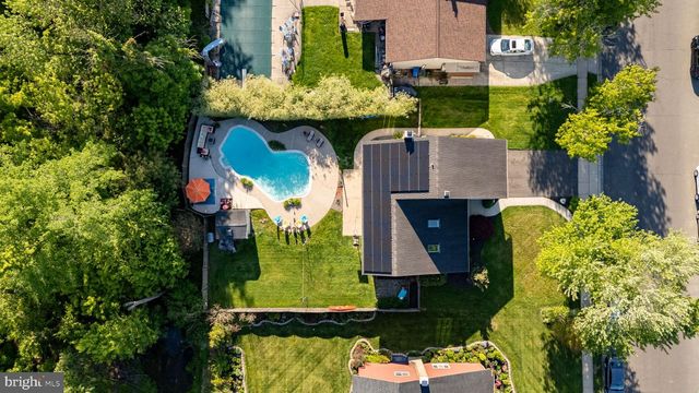 91 CARLTON AVE, Marlton, NJ 08053