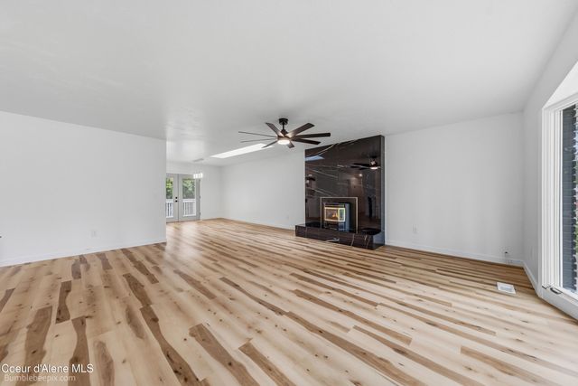 117 S Pinewood DR, Post Falls, ID 83854
