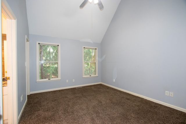 399 Conestoga Drive, Chesterton, IN 46304