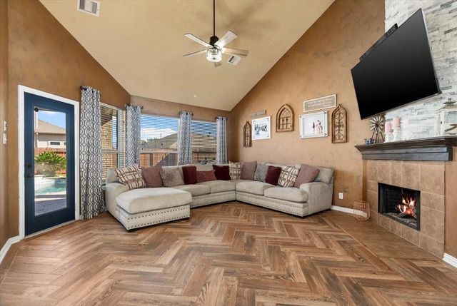 16102 Laura Beth Drive, Hockley, TX 77447