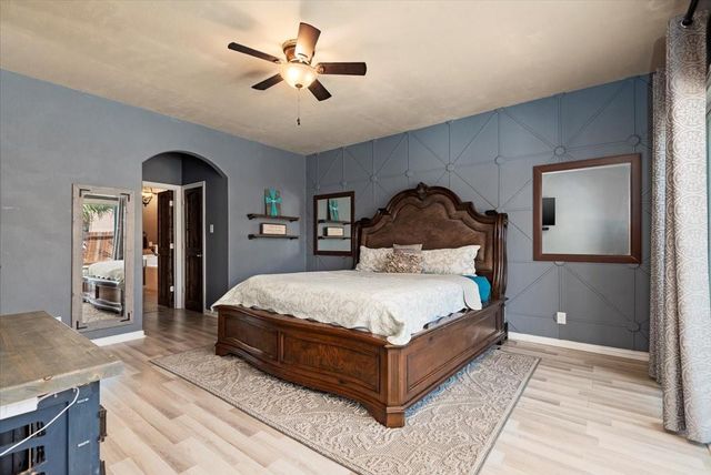 16102 Laura Beth Drive, Hockley, TX 77447