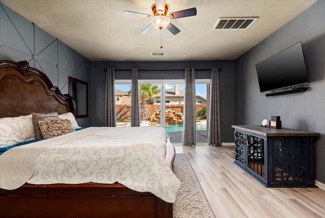 16102 Laura Beth Drive, Hockley, TX 77447