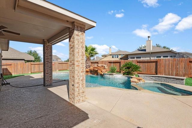 16102 Laura Beth Drive, Hockley, TX 77447