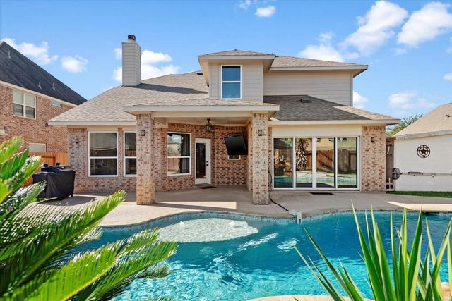 16102 Laura Beth Drive, Hockley, TX 77447