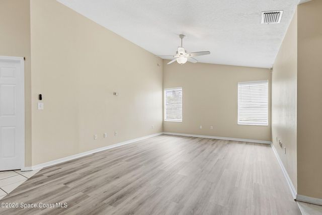 541 Tuttle Court SE, Palm Bay, FL 32909