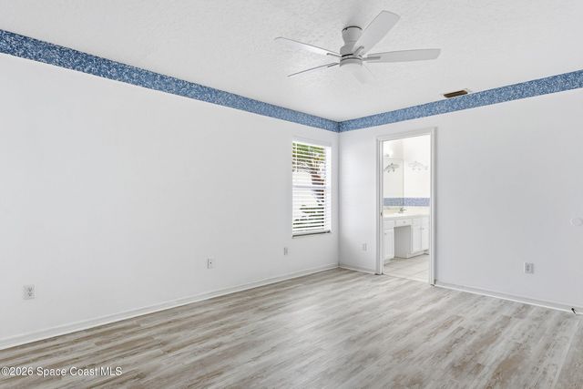 541 Tuttle Court SE, Palm Bay, FL 32909