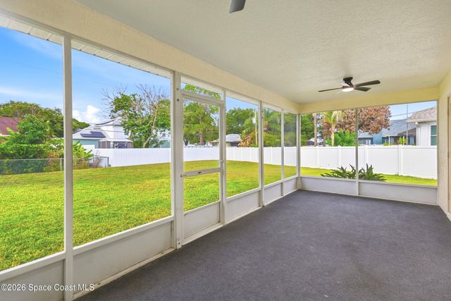 541 Tuttle Court SE, Palm Bay, FL 32909