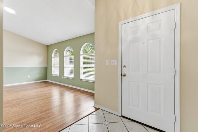 541 Tuttle Court SE, Palm Bay, FL 32909