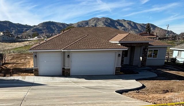 21831 San Gabriel Drive, Tehachapi, CA 93561