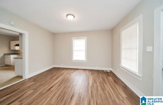 704 AVENUE I, Bessemer, AL 35020