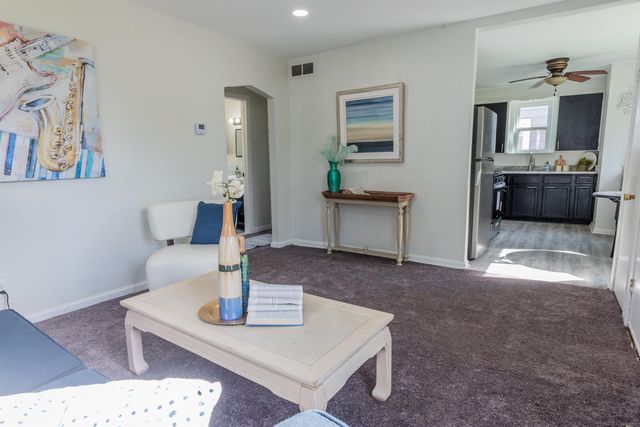 26620 Belleair Street, Roseville, MI 48066