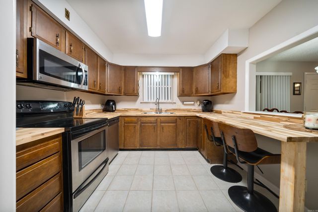 160 Cooper St Apt 18A, Hot Springs, AR 71913