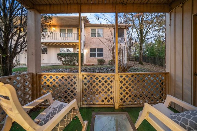 160 Cooper St Apt 18A, Hot Springs, AR 71913