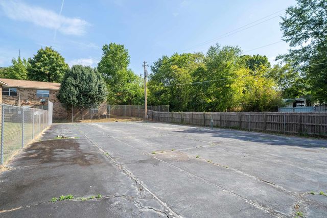 160 Cooper St Apt 18A, Hot Springs, AR 71913