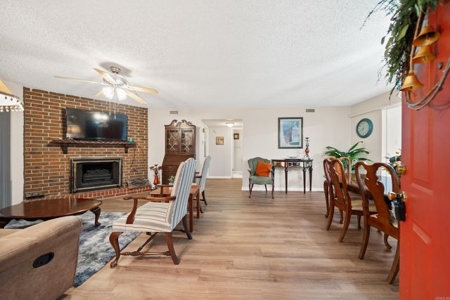 160 Cooper St Apt 18A, Hot Springs, AR 71913