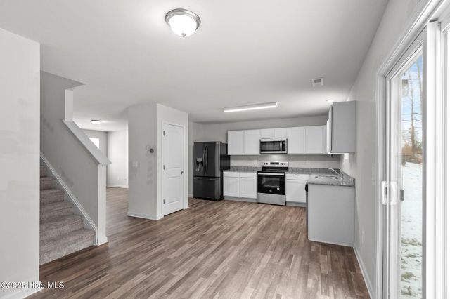 135 Chase Drive, Snow Hill, NC 28580