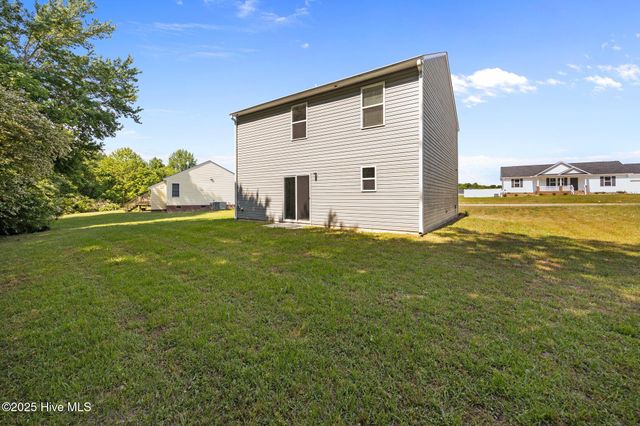 135 Chase Drive, Snow Hill, NC 28580