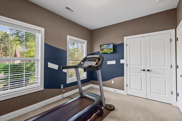 1310 W BROADWAY, Columbia, MO 65203