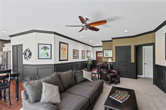 1310 W BROADWAY, Columbia, MO 65203