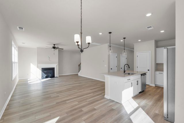 156 Hunter Ridge Drive, Boiling Springs, SC 29316