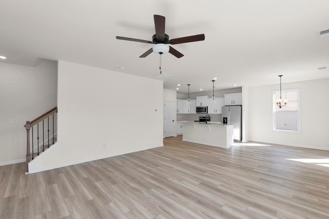 156 Hunter Ridge Drive, Boiling Springs, SC 29316