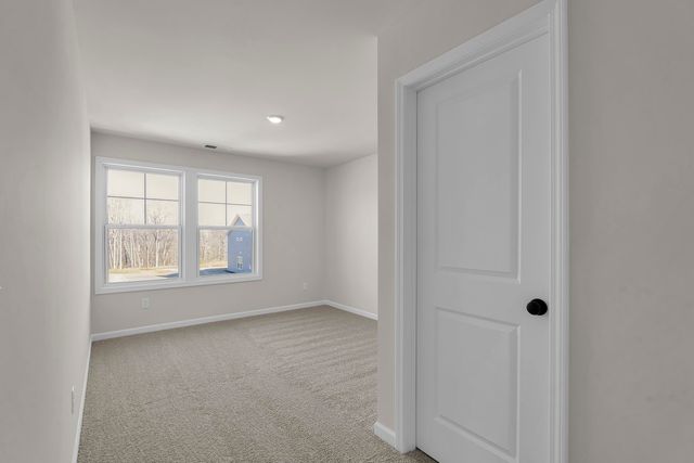 156 Hunter Ridge Drive, Boiling Springs, SC 29316