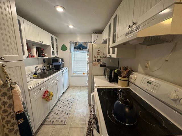 66 Summer St, Natick 2, Natick, MA 01760