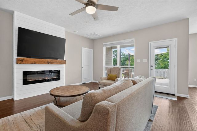 4105 Gregg Court, College Station, TX 77845