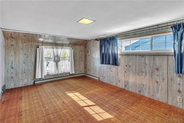 1225 91st Street, Niagara Falls, NY 14304