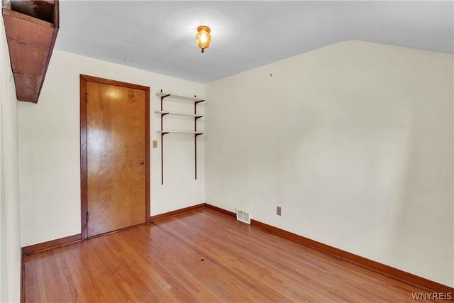 1225 91st Street, Niagara Falls, NY 14304