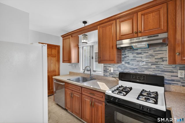 274 Peck Avenue, West Haven, CT 06516