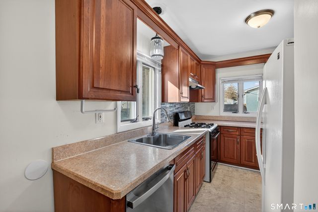 274 Peck Avenue, West Haven, CT 06516