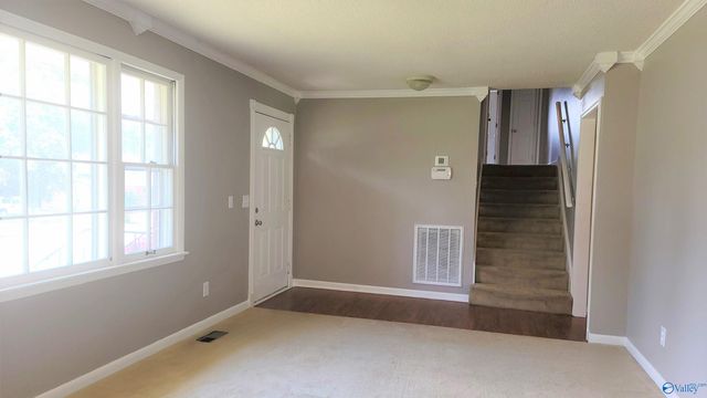 6010 Ellington Road NW, Huntsville, AL 35810