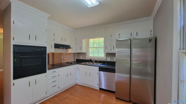 6010 Ellington Road NW, Huntsville, AL 35810