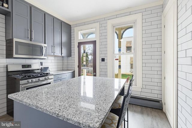 514 LOCUST ST, Wrightsville, PA 17368
