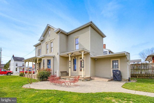 514 LOCUST ST, Wrightsville, PA 17368