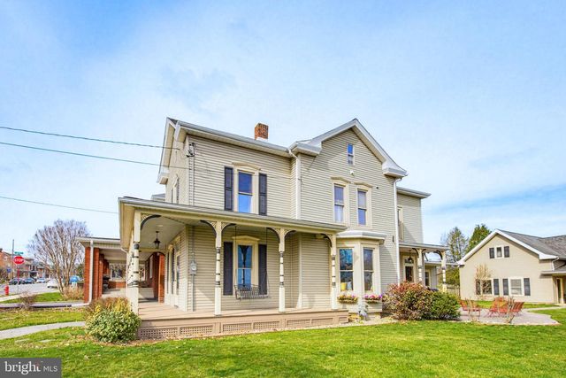 514 LOCUST ST, Wrightsville, PA 17368