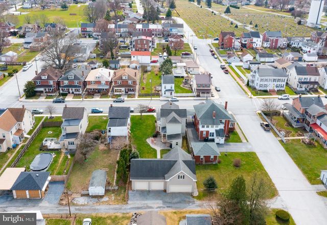 514 LOCUST ST, Wrightsville, PA 17368