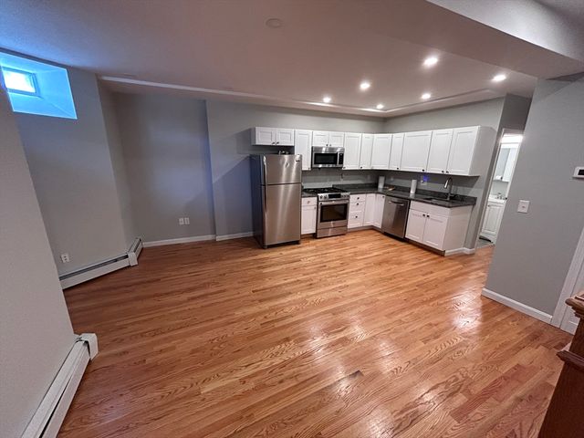 5 Douglas 1, Boston, MA 02127