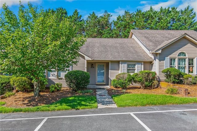 1216 Watermark Court, High Point, NC 27265