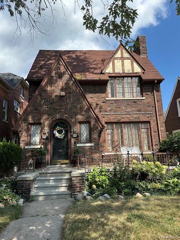 386 Piper Boulevard, Detroit, MI 48215