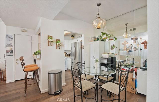 24125 Del Monte 153, Valencia, CA 91355