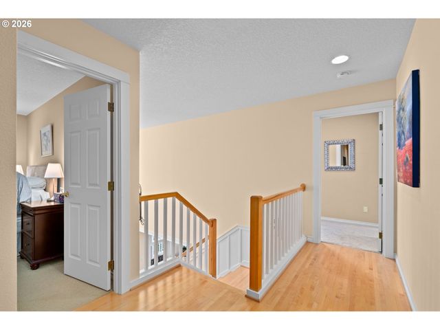 3010 Nw CHAPIN Dr, Portland, OR 97229