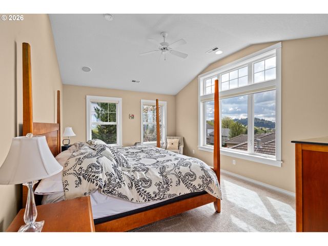 3010 Nw CHAPIN Dr, Portland, OR 97229