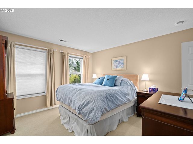 3010 Nw CHAPIN Dr, Portland, OR 97229