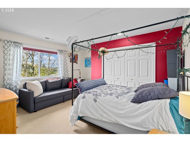 3010 Nw CHAPIN Dr, Portland, OR 97229