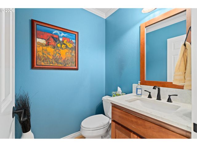 3010 Nw CHAPIN Dr, Portland, OR 97229